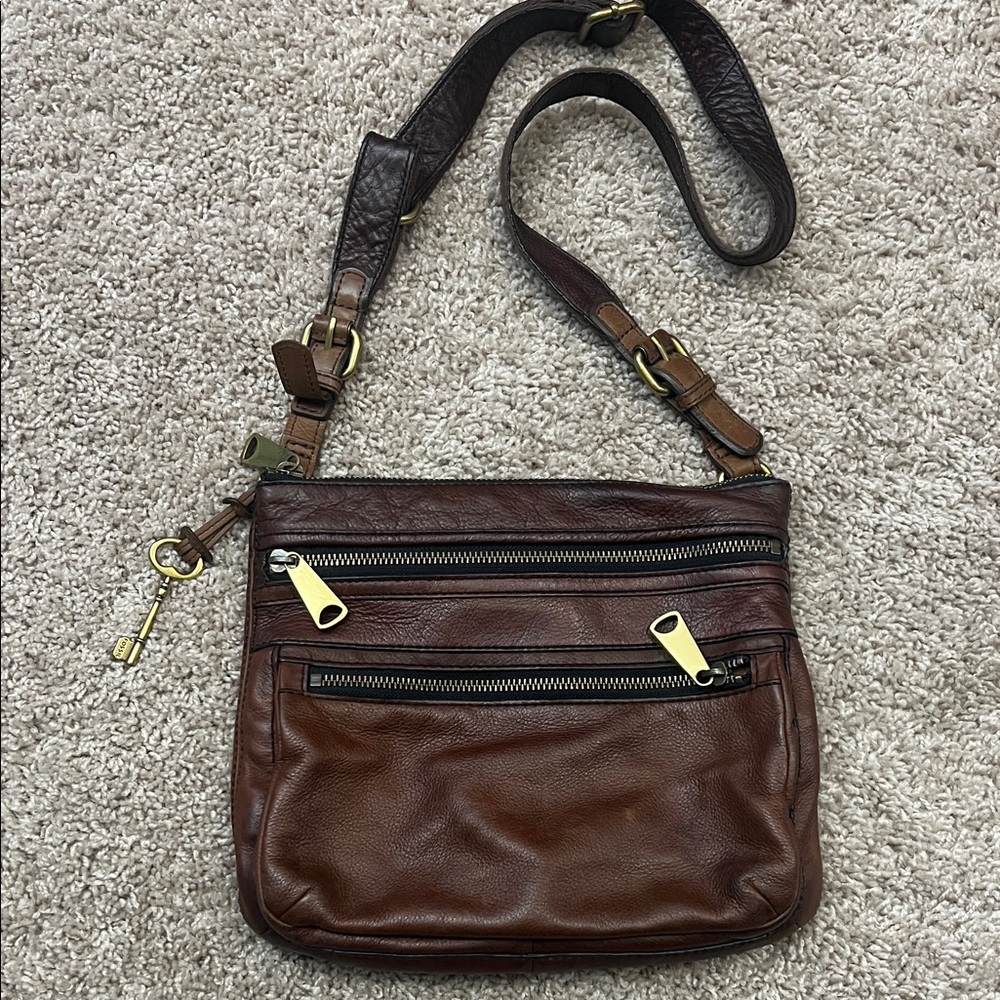 Fossil Brown Leather Crossbody Bag with Gold tone  Accents 10”x 11” x2”